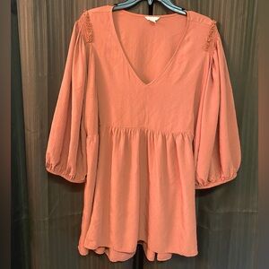 Woman’s Plus Size Tunic-Puff sleeves